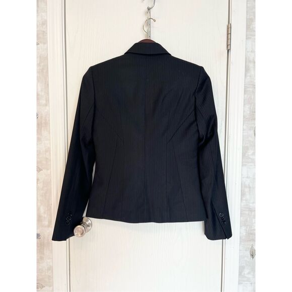 Doc  & Amelia by Cintas Blazer - Picture 2 of 5